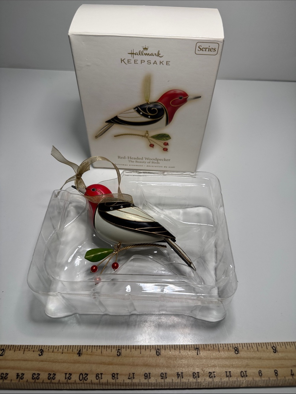 NIB Hallmark Keepsake Red-Headed Woodpecker ornament 2009 Beauty Birds series